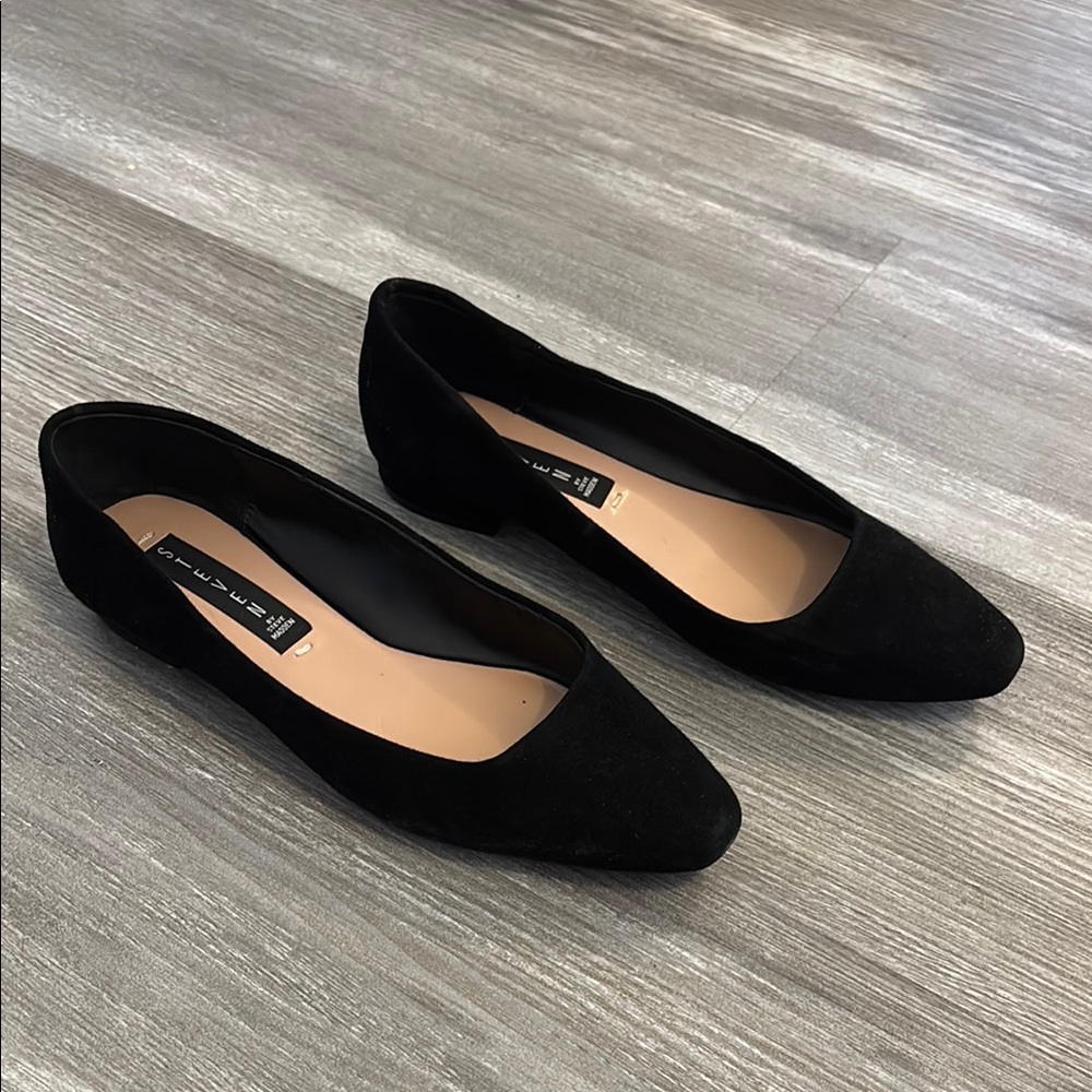Steve Madden black flats